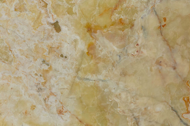 YELLOW MULTICOLOR ONYX